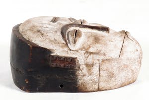 Ogoni - Masker met wit gezicht en versieringen kopen? Bied vanaf 1!
