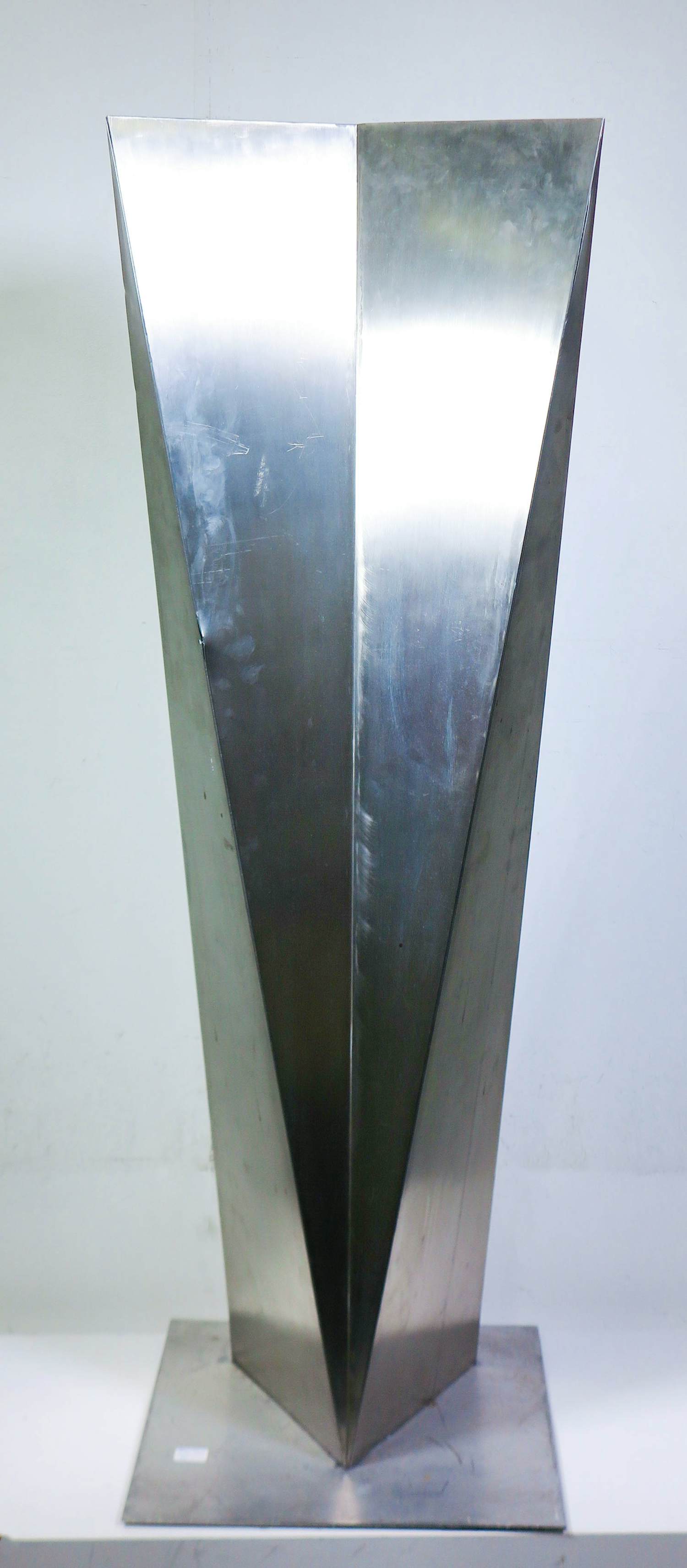 Rudolf Wolf - Metalen sculptuur, Dubbele vorm. verkocht voor € 200!