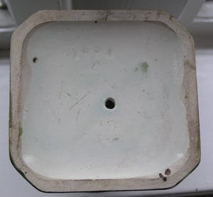 Niet of onleesbaar gesigneerd - Duits Jugendstil Majolica amfoor vaasje kopen? Bied vanaf 1!