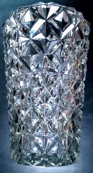 August Walther & Sohne AG - Diamant geslepen kristallen vaas kopen? Bied vanaf 50!