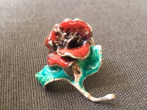 Ehinger-Schwarz - Gesigneerde broche versierd met kleurrijk email (1e gehalte zilver) kopen? Bied vanaf 45!