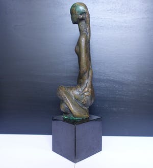 Brons (Onbekend) - zittend naakt, zeer mooi beeldje kopen? Bied vanaf 175!