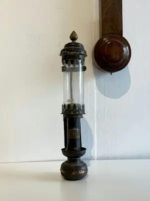AcheterJohn Galletti - Hydrometer + Lamp? Enchérissez de 200!