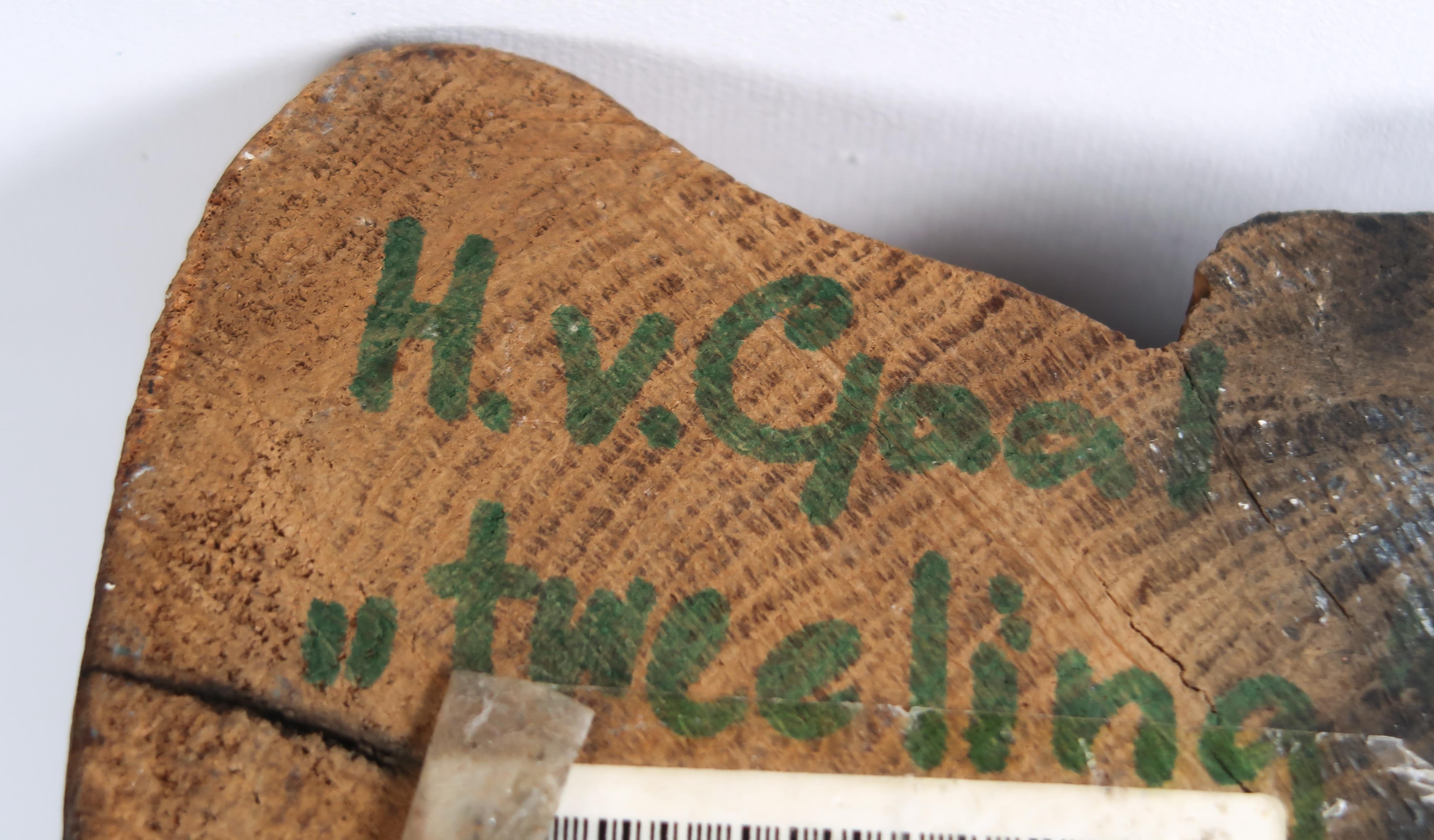 Niet of onleesbaar gesigneerd - Houten sculptuur, Tweeling kopen? Bied vanaf 1!