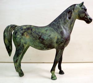 Curiosa - Stijlvol bronzen paard kopen? Bied vanaf 75!