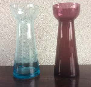 Kristalunie Maastricht - e.a. TWEE HYACINTVAZEN verkocht voor € 20!