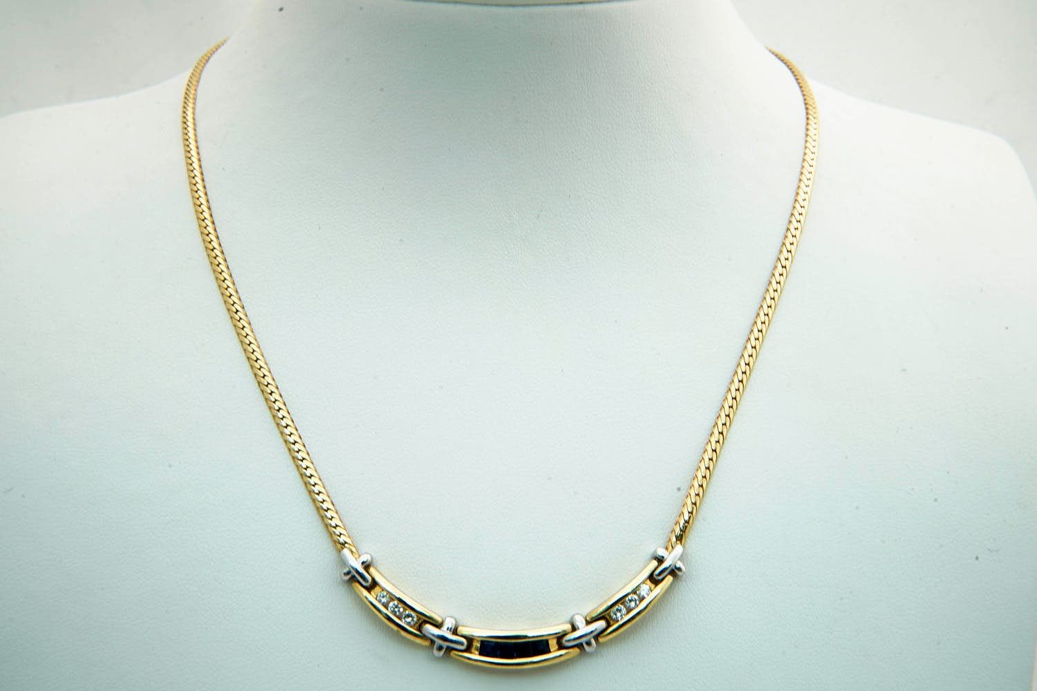 21- Fraai 14krt bicolor goud en ca. 0.30ct diamanten halssieraad kopen? Bied vanaf 630!