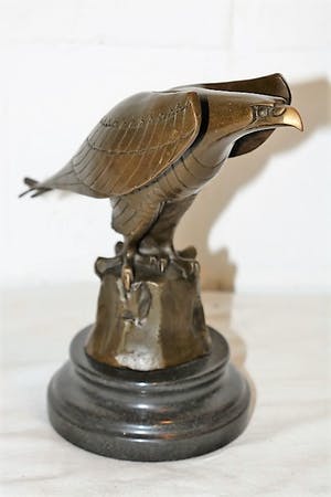 Johan Coenrad Ulrich Legner - Havik art deco bronzen beeld kopen? Bied vanaf 125!