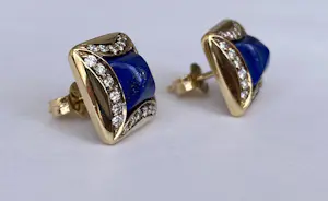 Oorbellen van 18 karaat geelgoud met lapis lazuli en diamanten. kopen? Bied vanaf 1000!