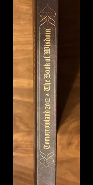 Diverse kunstenaars - Tomorrowland Edition 2012 AVICI The Book Of Wisdom kopen? Bied vanaf 20!