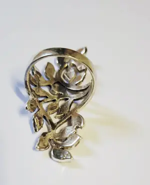 nieuwe Vintage ring omgeven door Zwitsers geslepen fijne Marcasiet kopen? Bied vanaf 75!