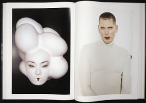 Erwin Olaf - Fotoboek, OWN XXL (Gesigneerd) kopen? Bied vanaf 800!