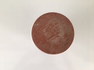 Niet of onleesbaar gesigneerd - Twee witte aardewerk vaasjes Delfos Zoeterwoude kopen? Bied vanaf 1!