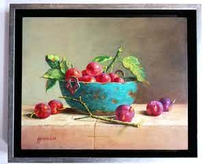 Hans Habraken - Stilleven Groene schaal met pruimen verkocht voor € 495!