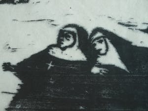 Niet of onleesbaar gesigneerd - Ingelijste houtsnede, Nonnen wandelend in de storm – 1966 kopen? Bied vanaf 1!