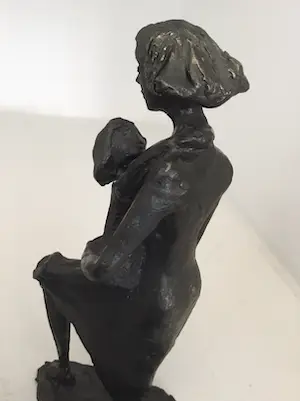 Corry Ammerlaan - Sculptuur “ Moederliefde “. Gesigneerd kopen? Bied vanaf 1!