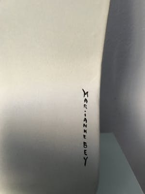 Marianne Bey - Two vases grey kopen? Bied vanaf 35!