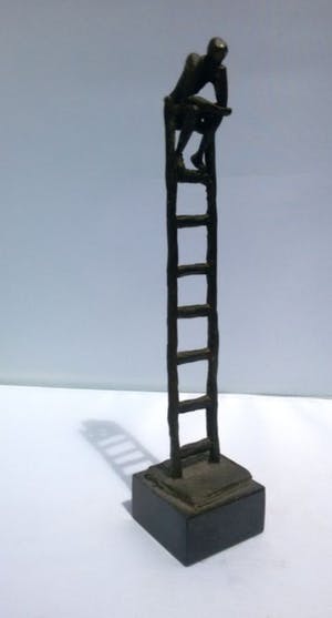 Corry Ammerlaan - Corry Ammerlaan - Sculptuur -De denkende mens kopen? Bied vanaf 75!