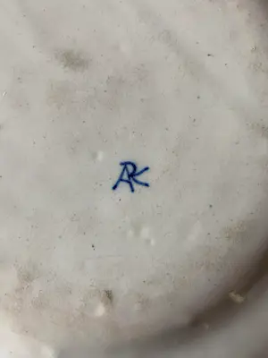 Desvres - Antiek faience bord in Delftse stijl – Desvres (Frankrijk), ca. 1860–1880 kopen? Bied vanaf 70!