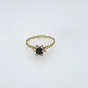 14kt gouden diamanten ring+saffier, maat 54/17,50, 2,08 gr kopen? Bied vanaf 180!