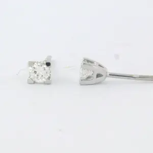 18k witgouden oorknoppen bezet met briljant geslepen diamant 0.26ct F/G VS/SI kopen? Bied vanaf 290!