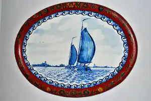 Koninklijke Tichelaar Makkum - ovalen handbeschilderde plaque met scheepjes - Hindelooper lijst verkauft für € 60!