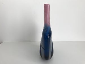 Mdina kunstglas - Michael Harris Mdina Fish vaas / Axe head vaas roze blauw kopen? Bied vanaf 105!