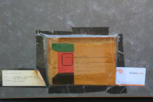 Ans Wortel - Zeer grote ingelijste gouache: "Wachtende dames" - 1963 (nette lijst!) kopen? Bied vanaf 399!