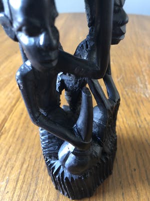 Niet of onleesbaar gesigneerd - Afrikaanse Makonde Levensboom kopen? Bied vanaf 1!