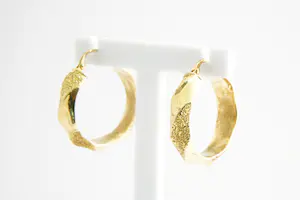 38- Paar grote 18 karaats gouden gedraaide oorsieraden - gefaseerd afgewerkt kopen? Bied vanaf 140!