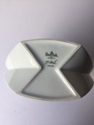 Jan van der Vaart - Grote Taurusvaas h 28 cm decoratie Brigitte Doege Porselein Rosenthal kopen? Bied vanaf 95!