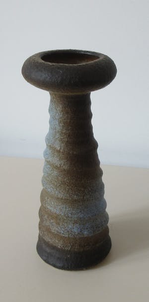 Vest Keramiek Gouda - Brutalistische keramische vaas model L2 kopen? Bied vanaf 24!