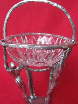 Niet of onleesbaar gesigneerd - Samen kunnen we de wereld aan. kopen? Bied vanaf 10!