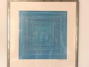 Patty Harpenau - Vierkant - lichtblauw Jaar 1989 - straalt rust uit verkocht voor € 45!