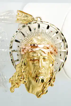 Markante 14Krt tri-color gouden Jezus met doornenkroon en Halo - hanger verkocht voor € 180!