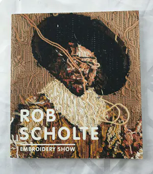 Rob Scholte - Bloemstuk ( omgekeerd borduurwerk ) kopen? Bied vanaf 300!