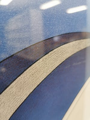 Marinus Fuit - Zwevende blauw witte ballen kopen? Bied vanaf 70!