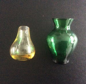 Glasblazerij Leerdam - Verzameling van 9 kleine vaasjes. kopen? Bied vanaf 20!