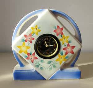 Faience Wasmuel - Art Deco mantelklokje verkocht voor € 1!