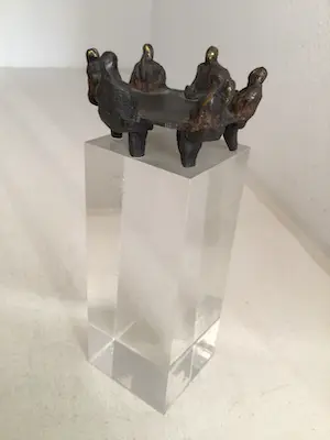Corry Ammerlaan - Sculptuur “ In Overleg “ kopen? Bied vanaf 1!