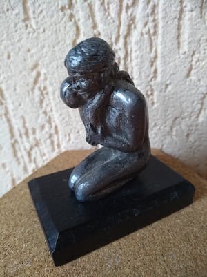 Corry Ammerlaan - Moeder en Kind op sokkel kopen? Bied vanaf 15!