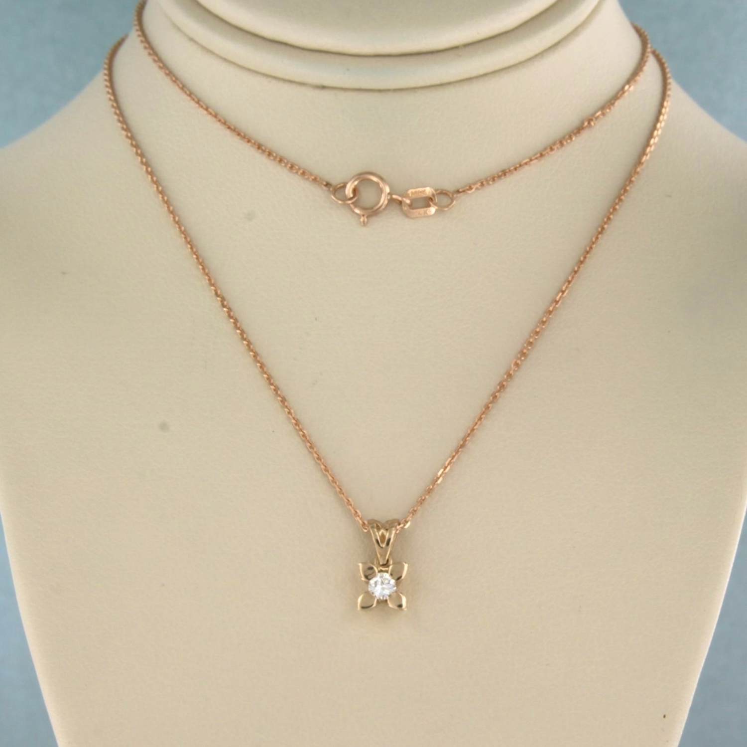 14k rose gouden collier met solitair hanger met briljant geslepen diamant 0.12ct kopen? Bied vanaf 250!