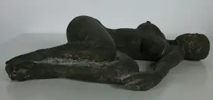 Francine Van Mieghem - Sculptuur van brons, Liggend naakt + boek! kopen? Bied vanaf 500!