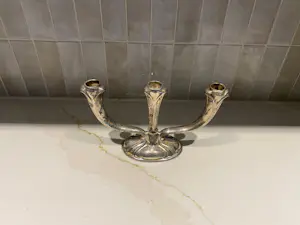 WMF - Elegante drie-armige kandelaar uit begin 1900 kopen? Bied vanaf 40!