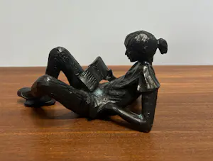 Astrid Veldhuyzen-Koppen - De Lezende vrouw kopen? Bied vanaf 45!