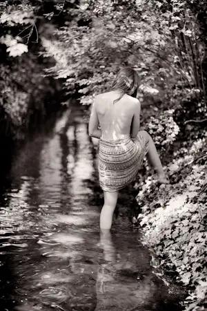 Erik Gigengack - Woman in a clear brook kopen? Bied vanaf 40!