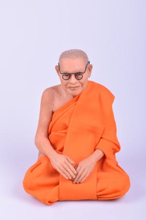 Curiosa - Wassenbeeld van een Monnik - Thailand - eind 20e eeuw kopen? Bied vanaf 95!