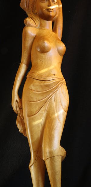 Niet of onleesbaar gesigneerd - Balinese vrouw staand kopen? Bied vanaf 1!