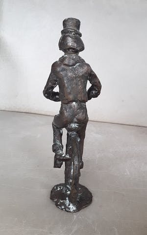 Siem Wardenaar - Bronzen beeld van een clown op eenwieler. kopen? Bied vanaf 45!
