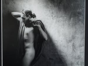 Erwin Olaf - 4 Ingelijste en handgesigneerde foto’s uit 1986 – oplage 1 (!) – 35 x 35 cm kopen? Bied vanaf 1000!